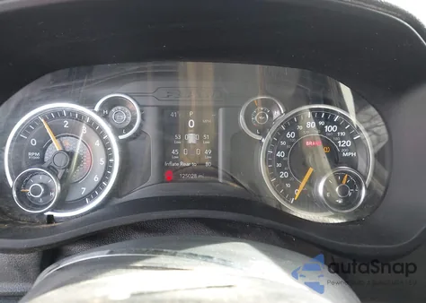 2019 Ram 2500 Tradesman 4X4 6'4 Box z USA, uszkodzony, nr VIN 3C6UR5CJ6KG574732